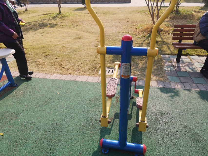 滑雪器