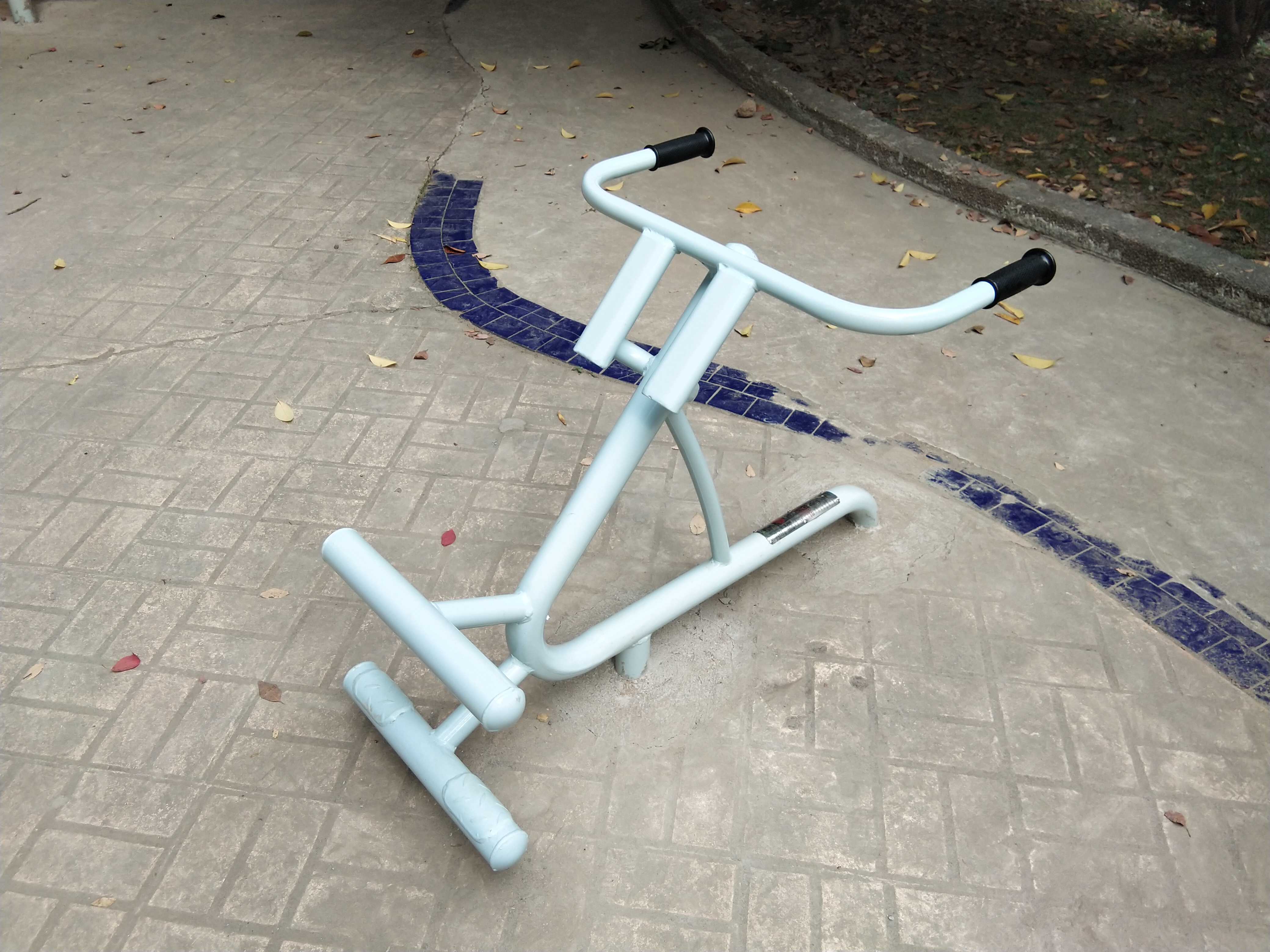 腹背訓練器
