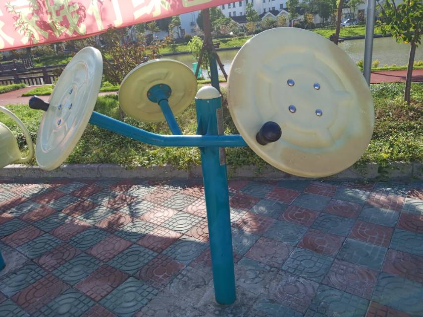 臂力訓練器
