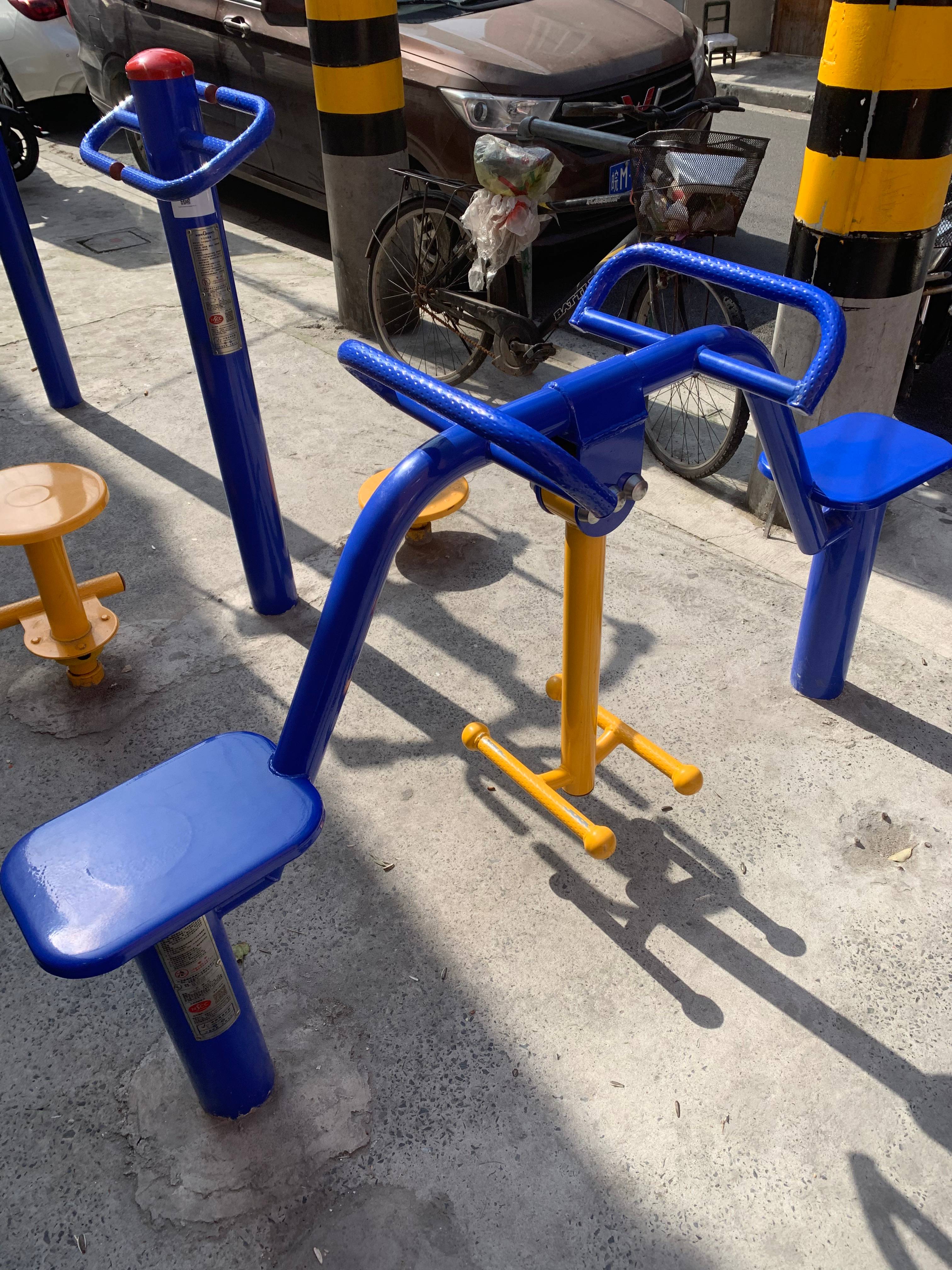 下肢康復器