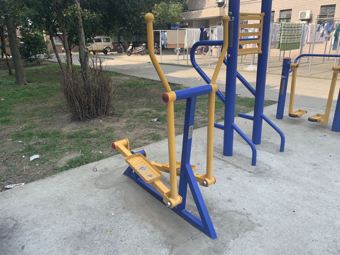 室外橢圓機