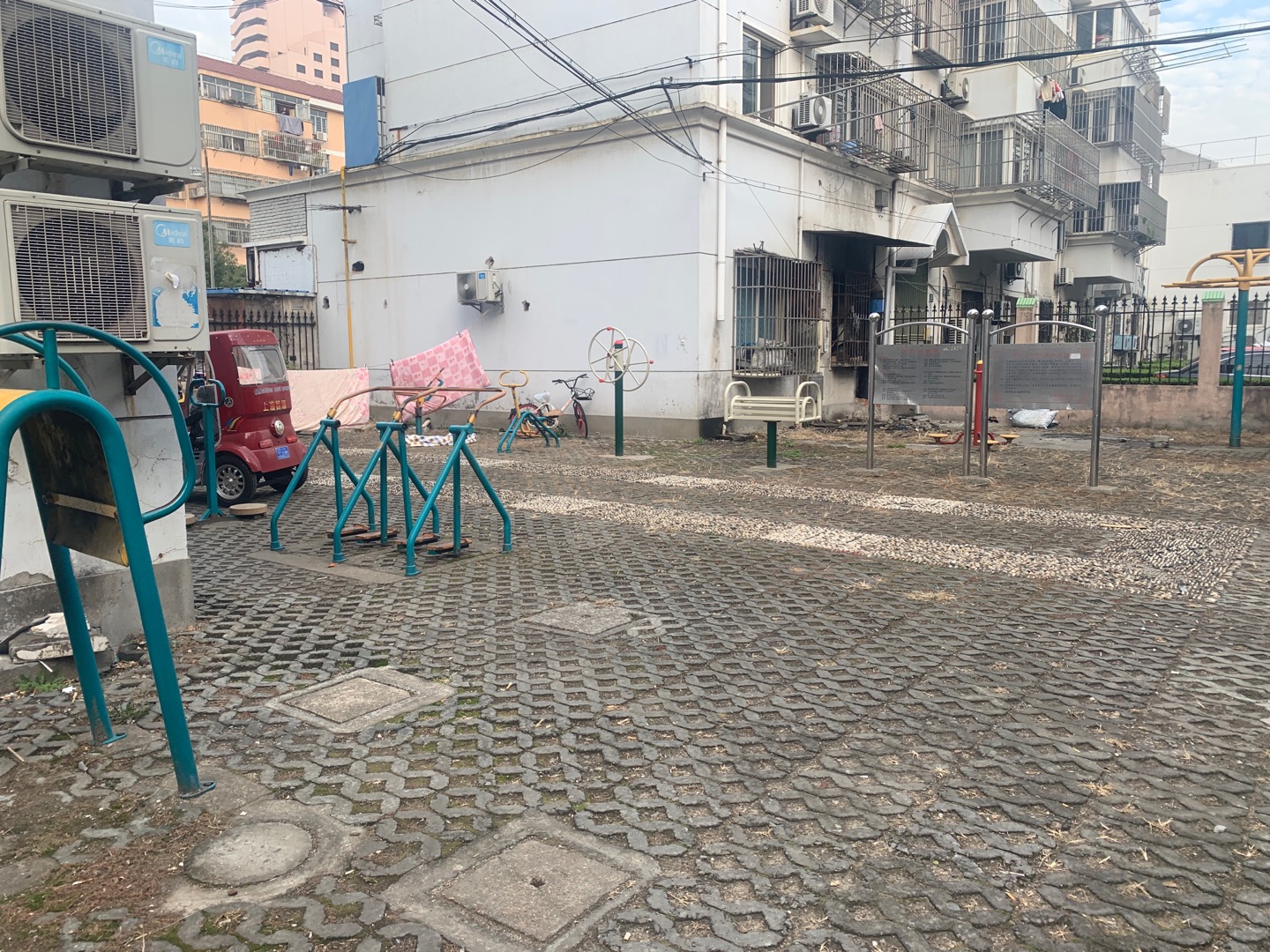 聽潮六村健身點