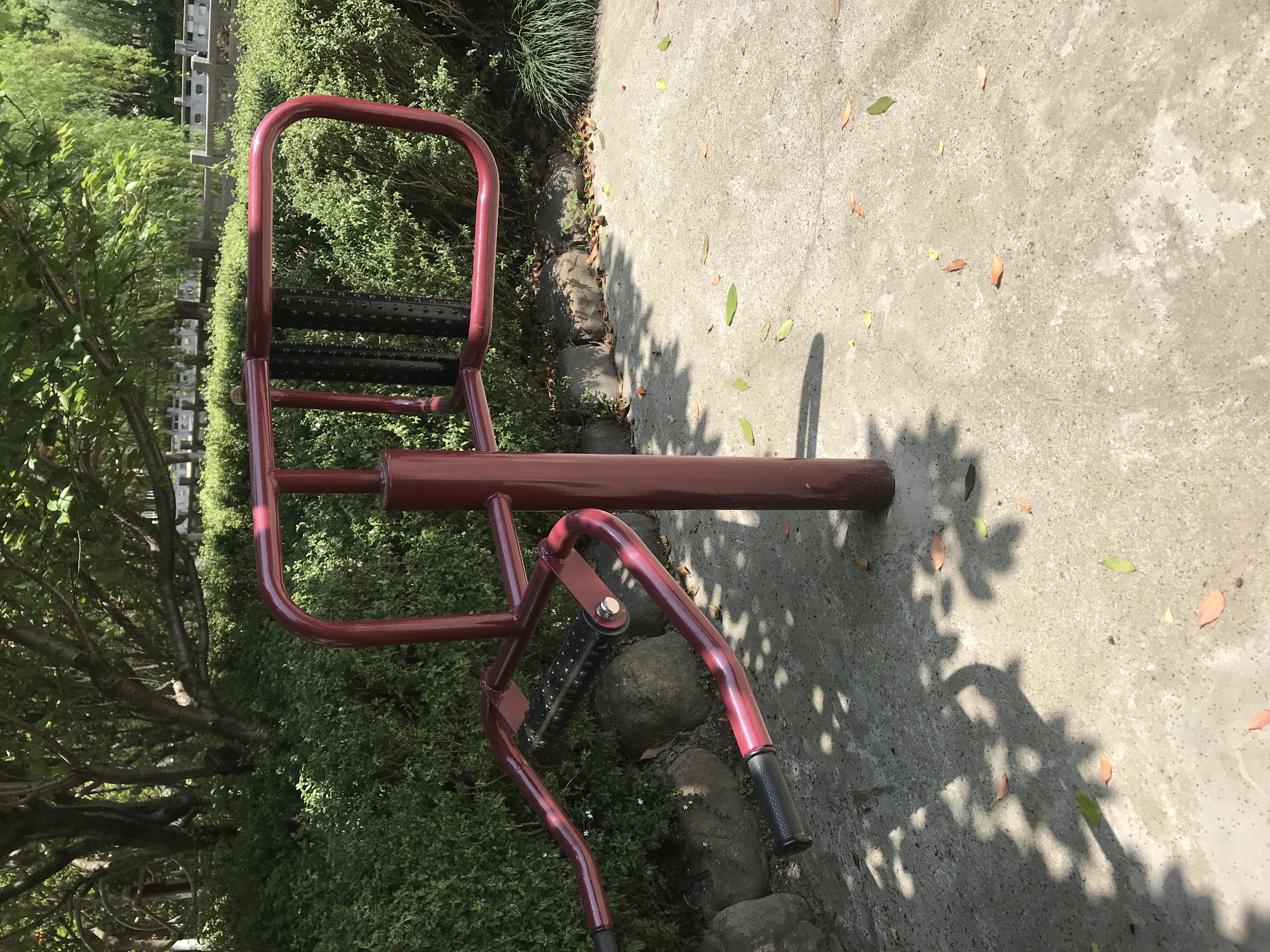 腰背按摩器