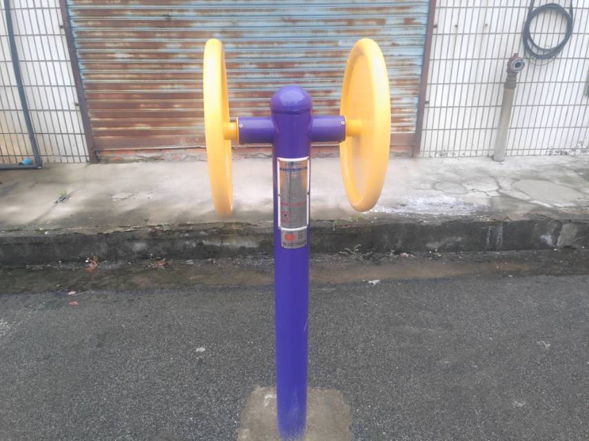 臂力訓練器