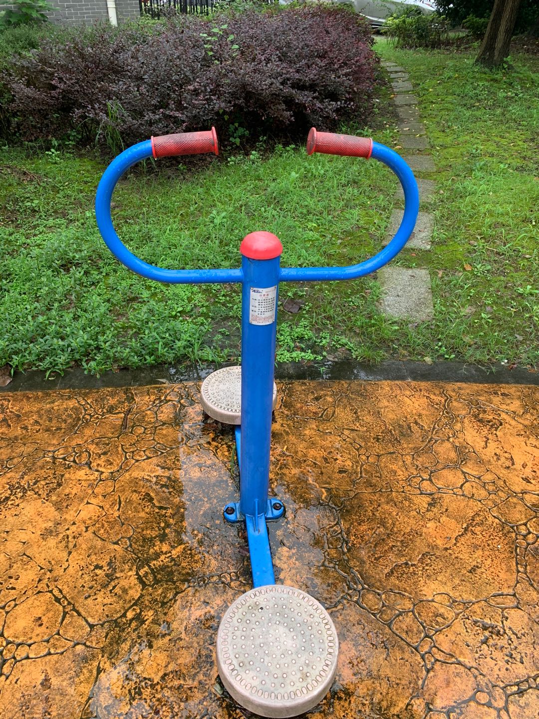 扭腰器