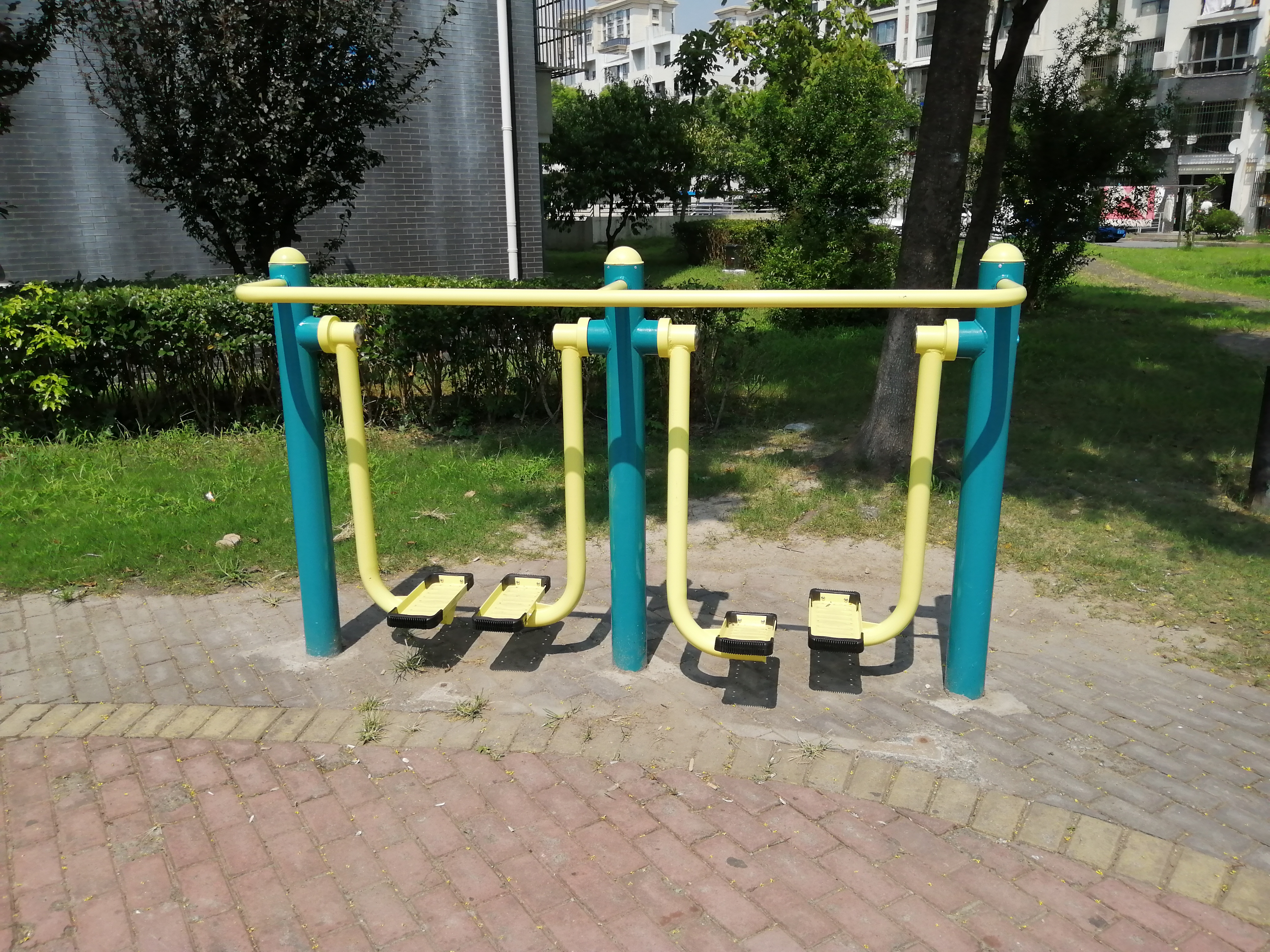 二位智能太空漫步機