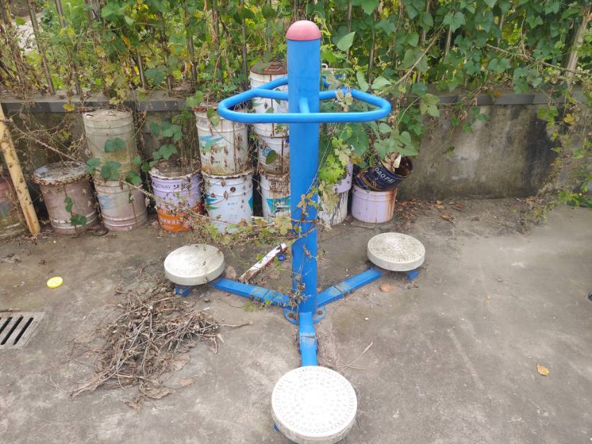 扭腰器