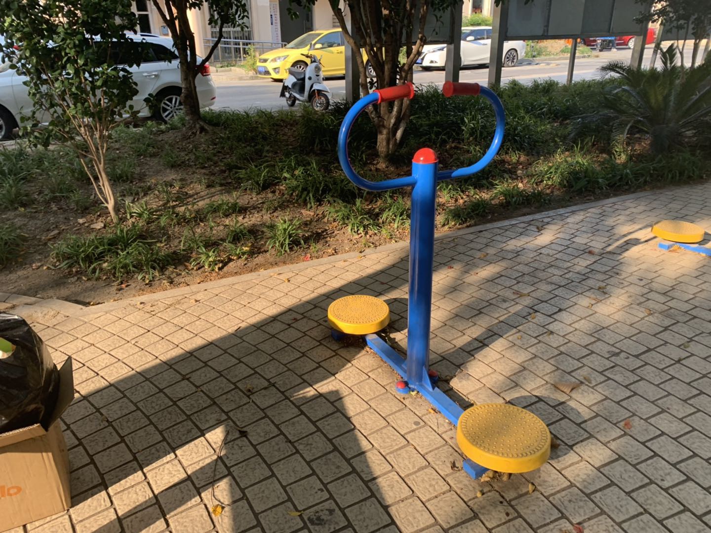 扭腰器