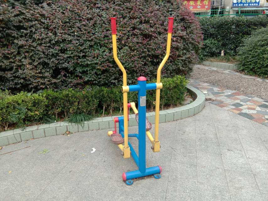 滑雪器