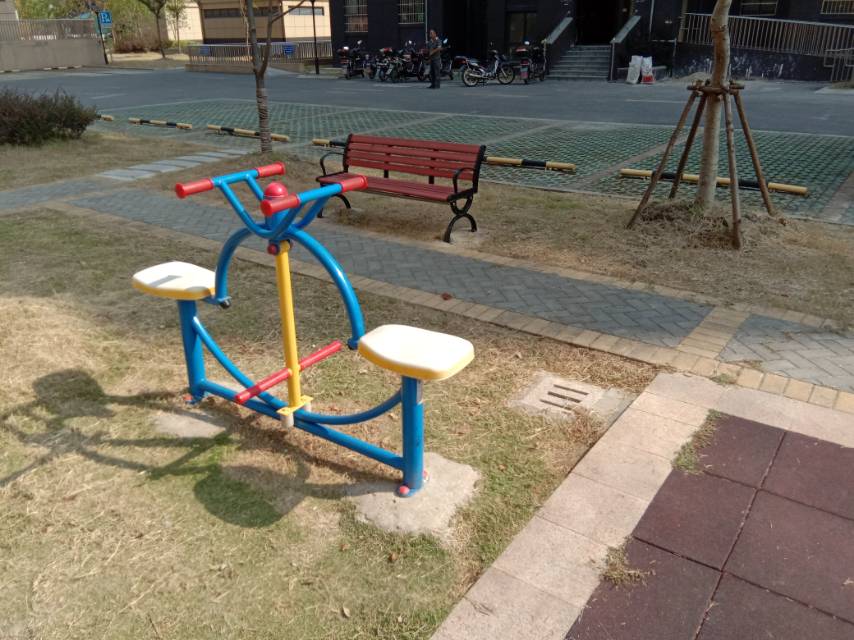 下肢康復器