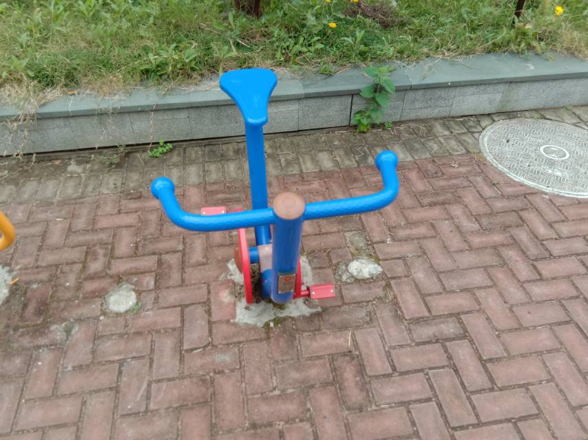 直立健身車