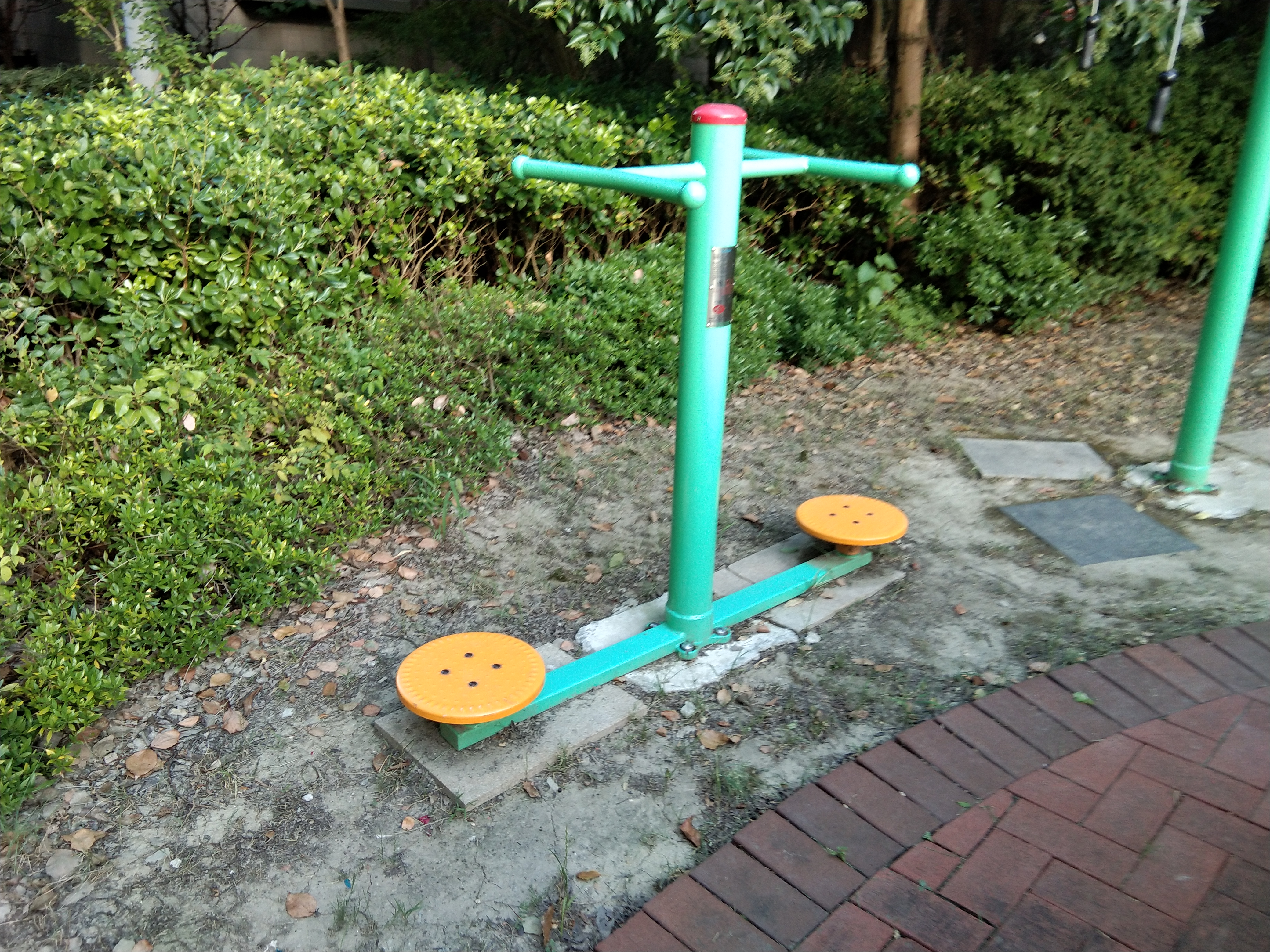 雙位扭腰器