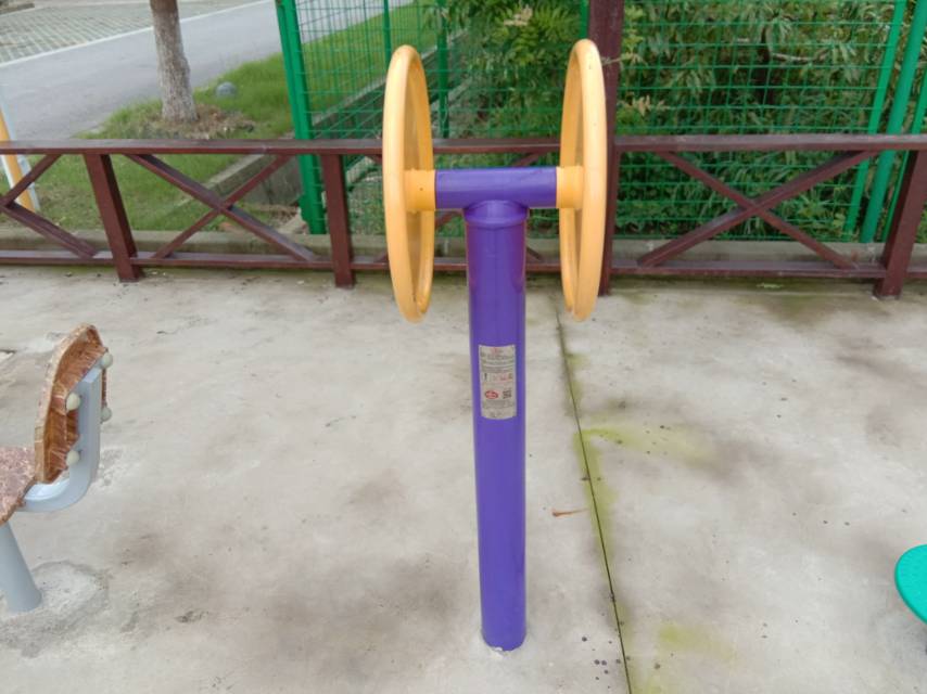 臂力訓練器