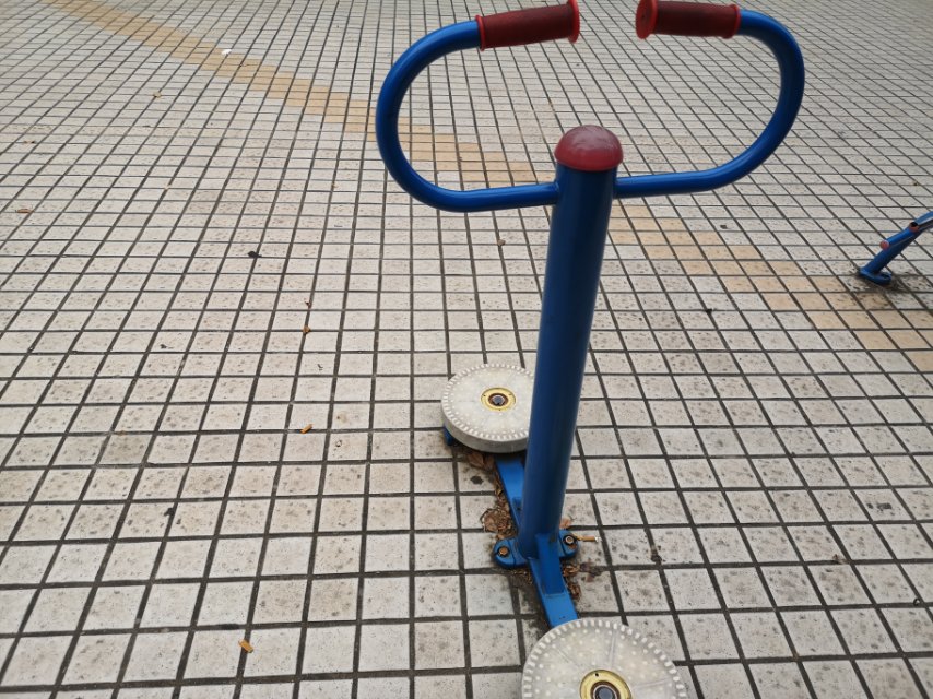 扭腰器