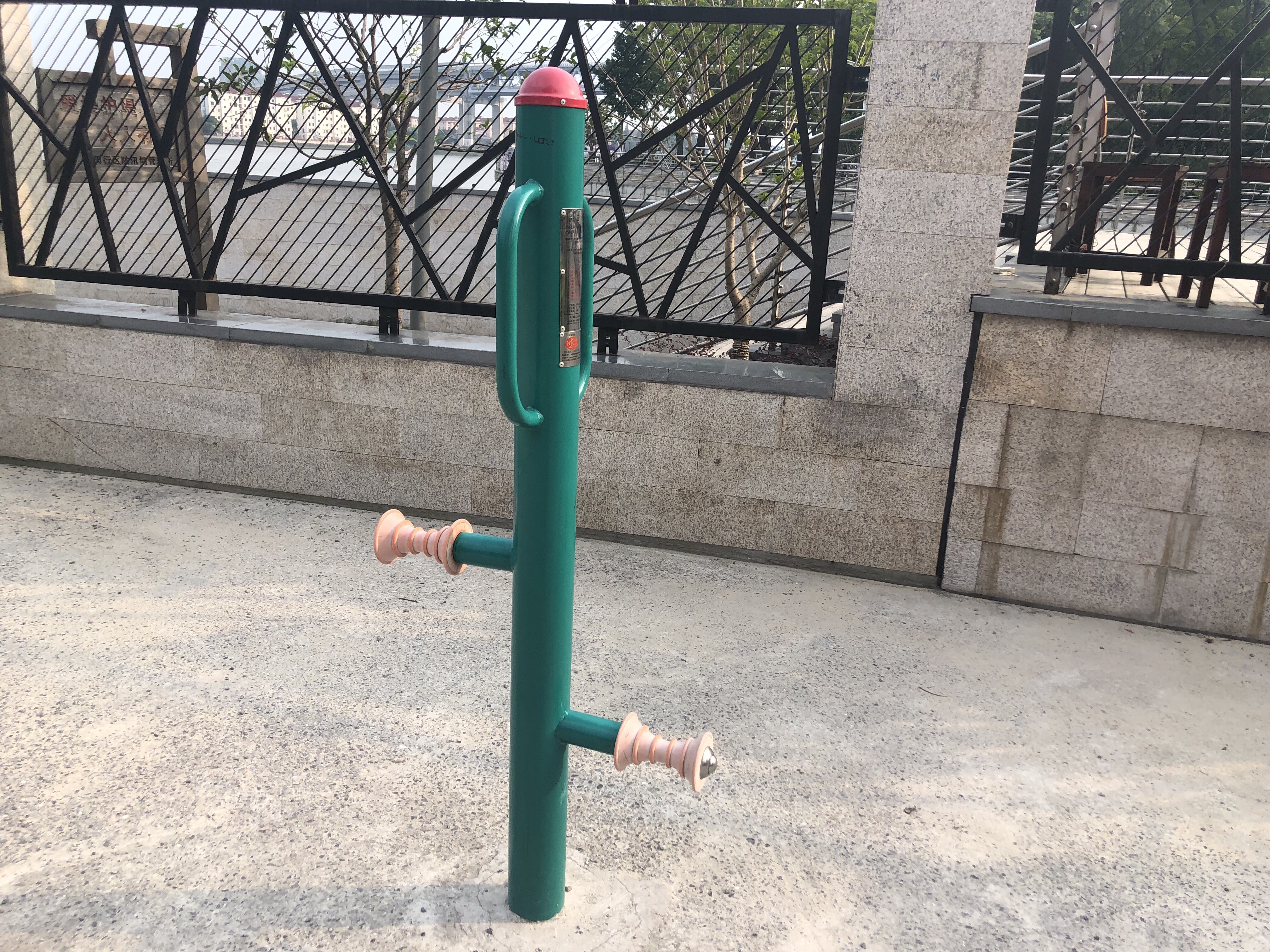 腿部按摩器