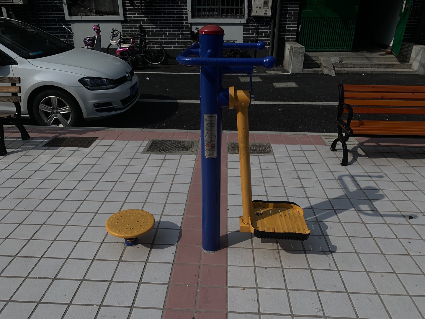 晃板扭腰器