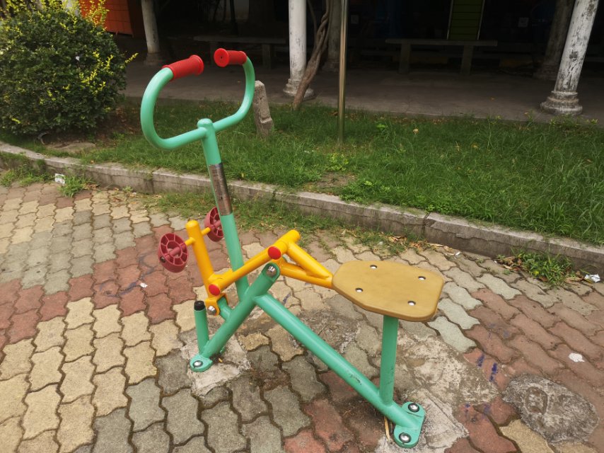 腰力鍛煉器
