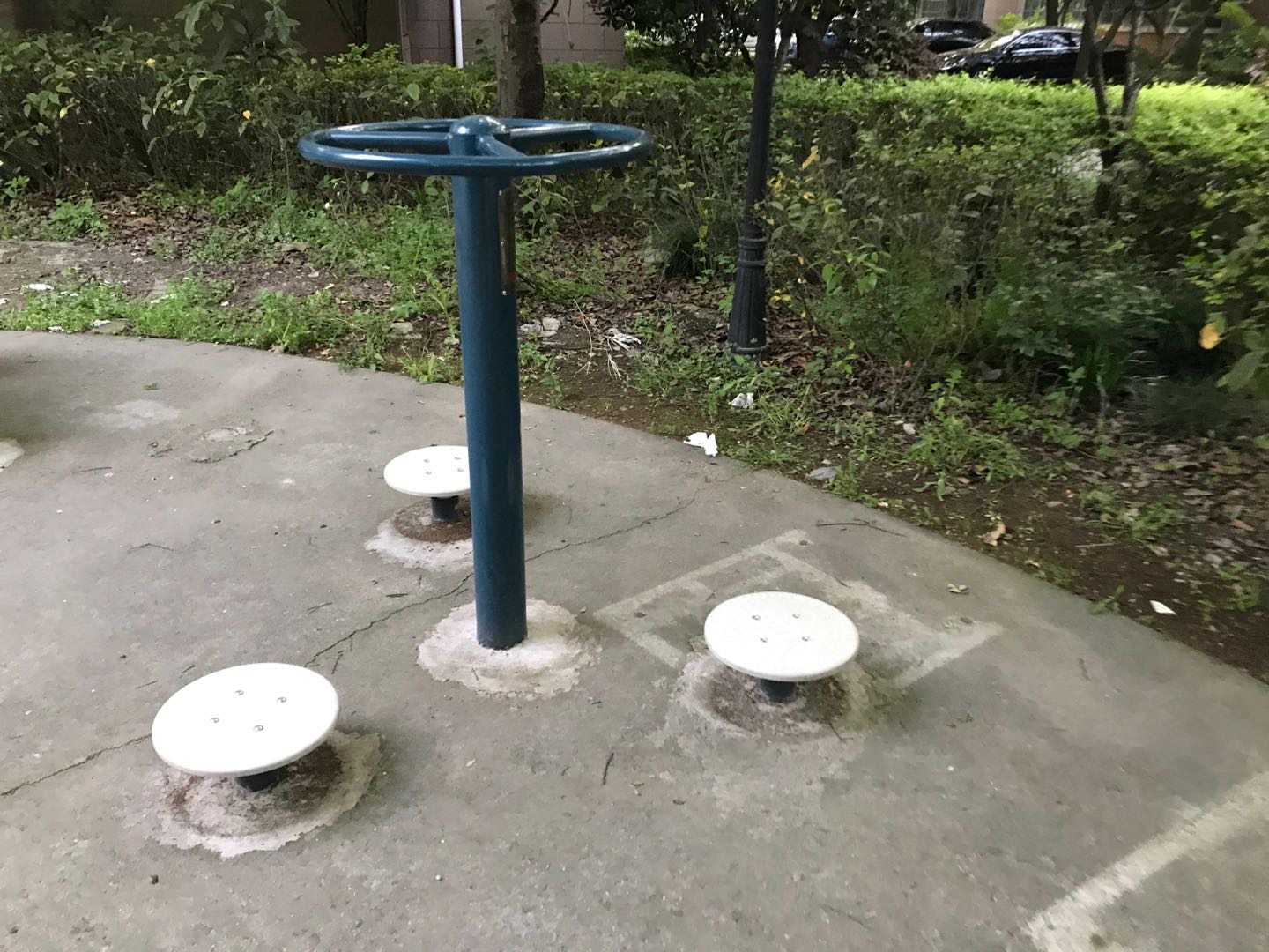 扭腰器