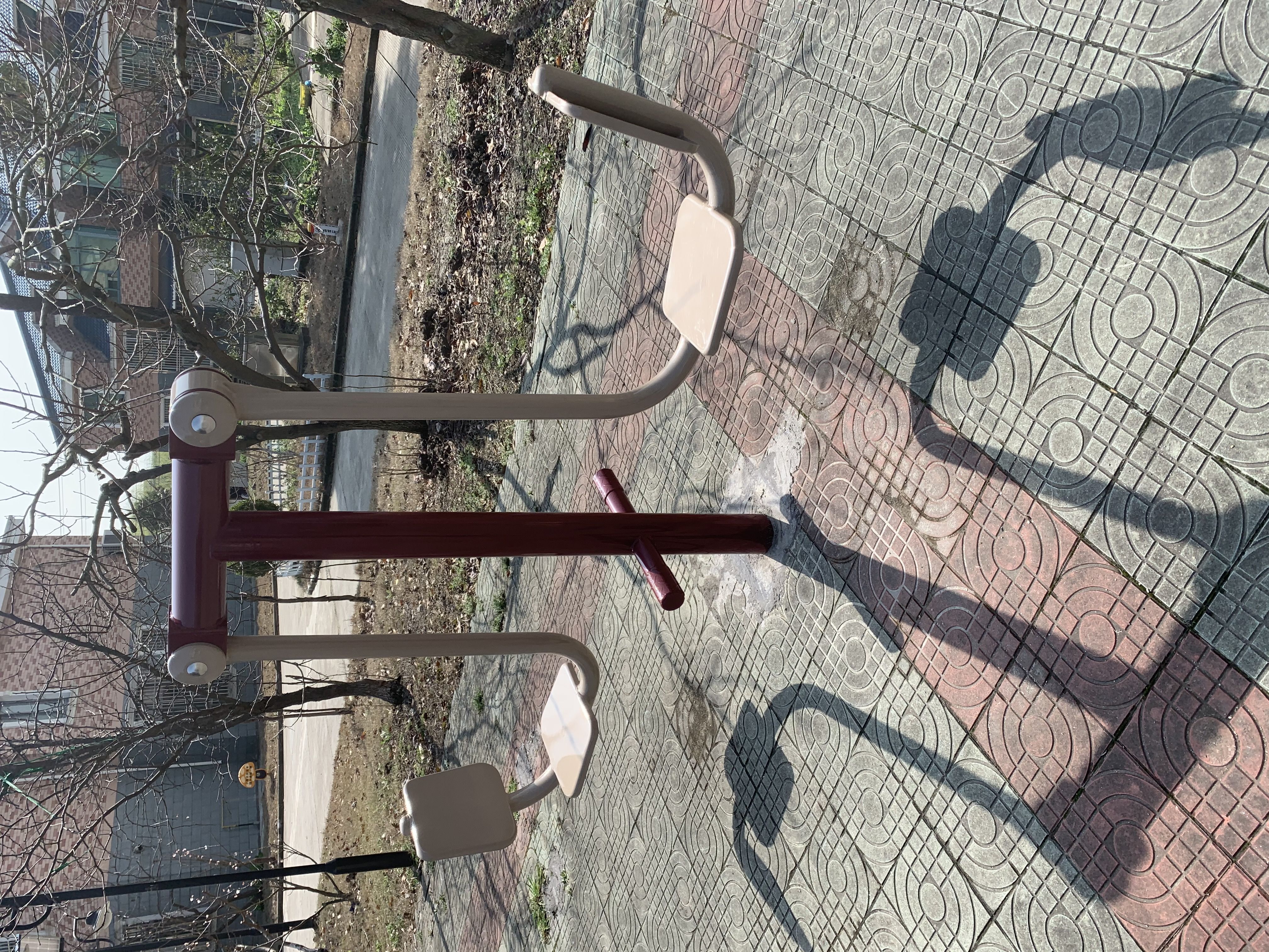 雙人坐蹬器