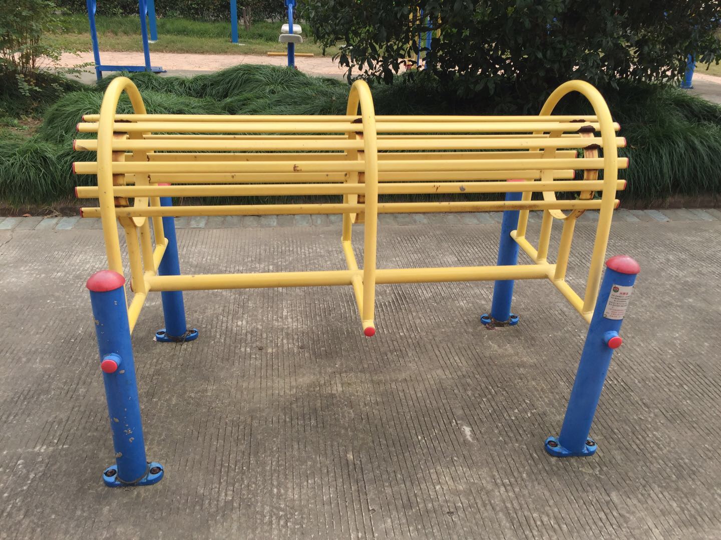 伸腰器