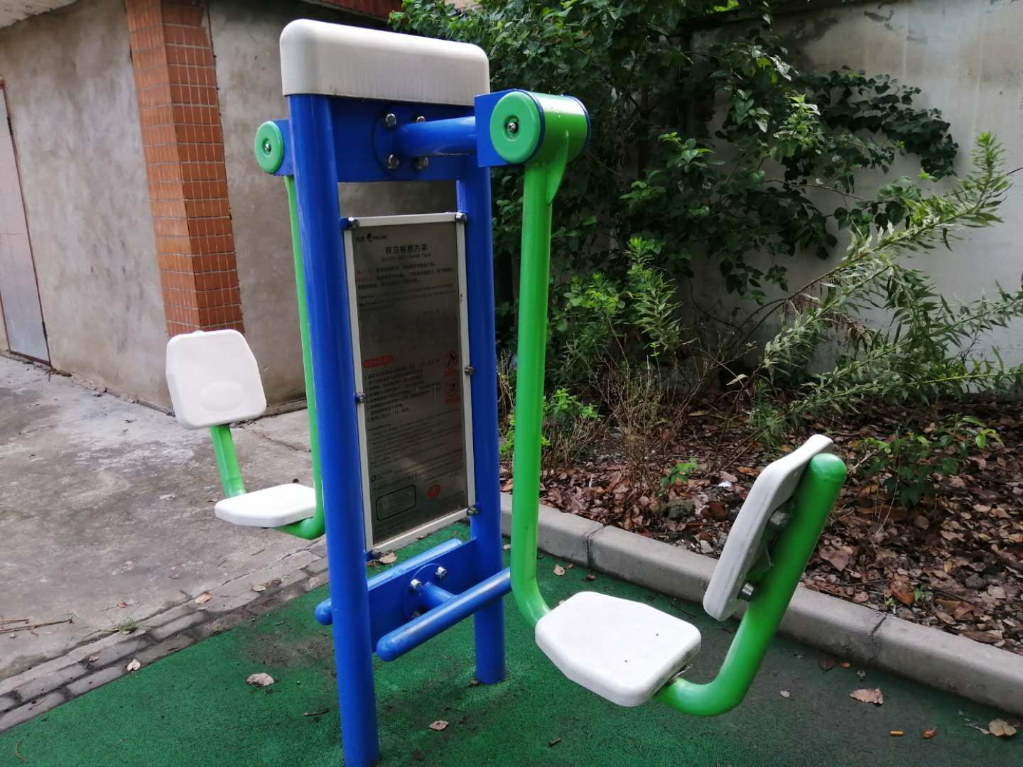 雙立柱蹬力架