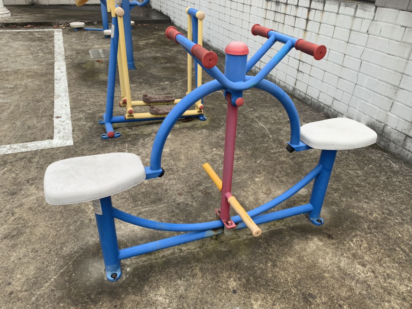 下肢康復器