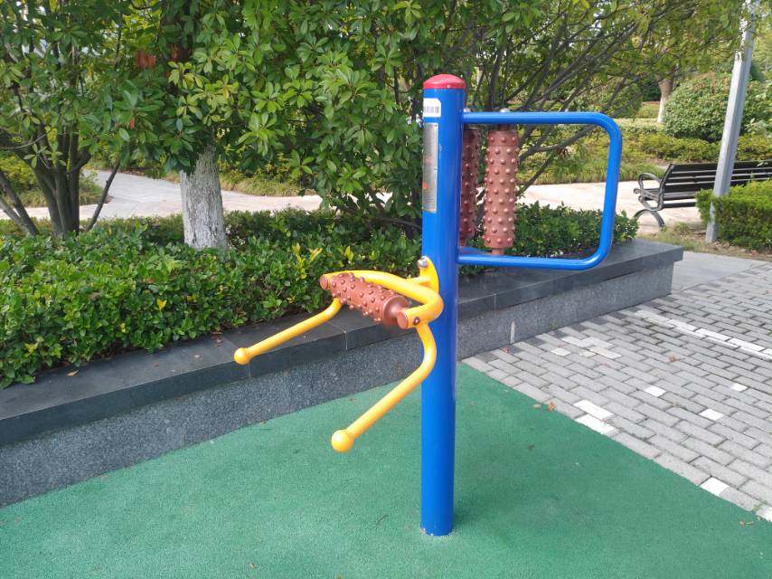 腰背按摩器