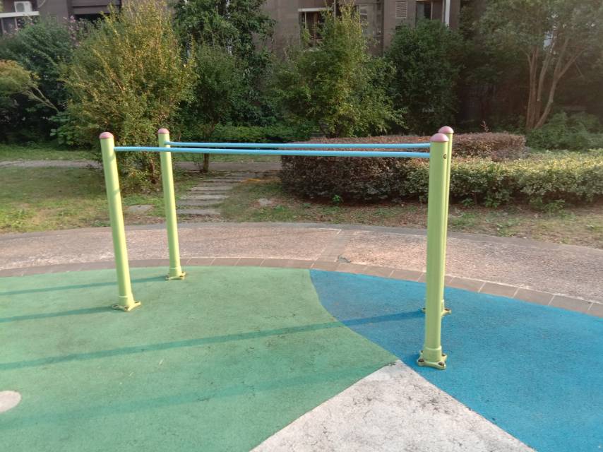 雙杠健身器