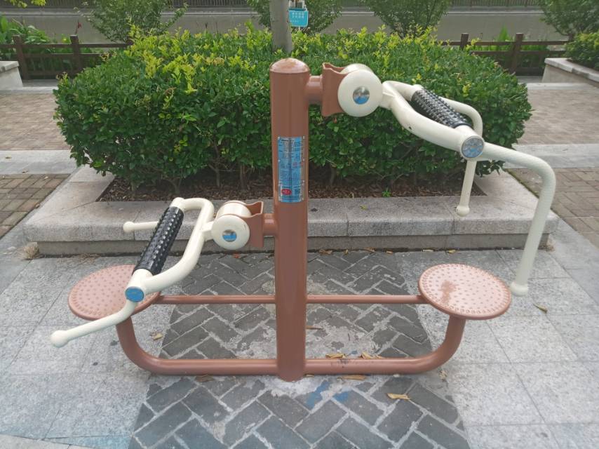 頸腰按摩器
