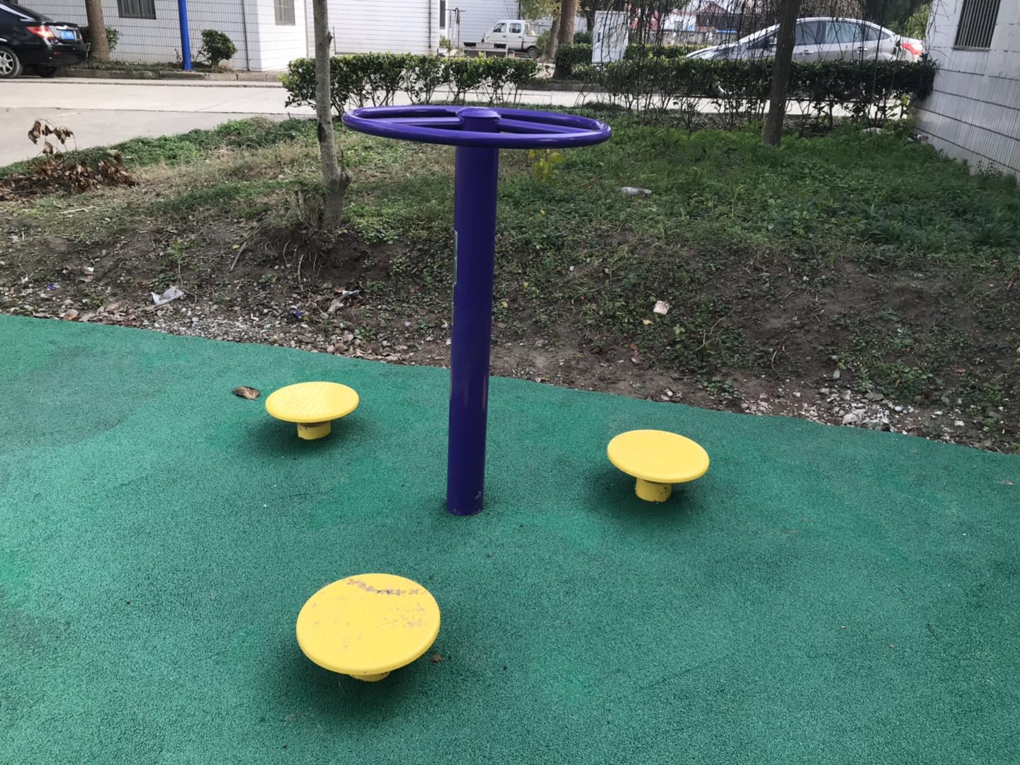扭腰器