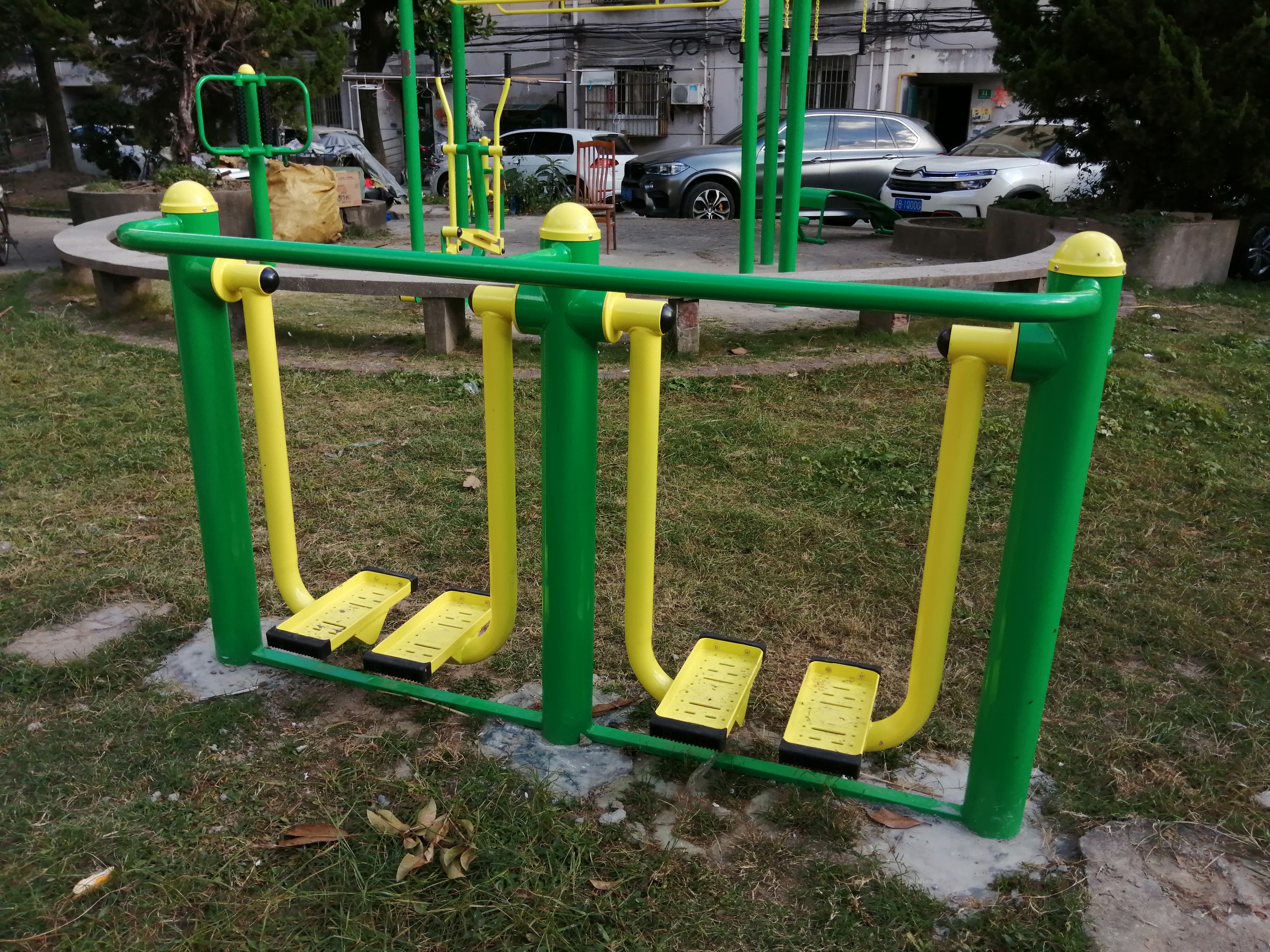 雙位漫步機