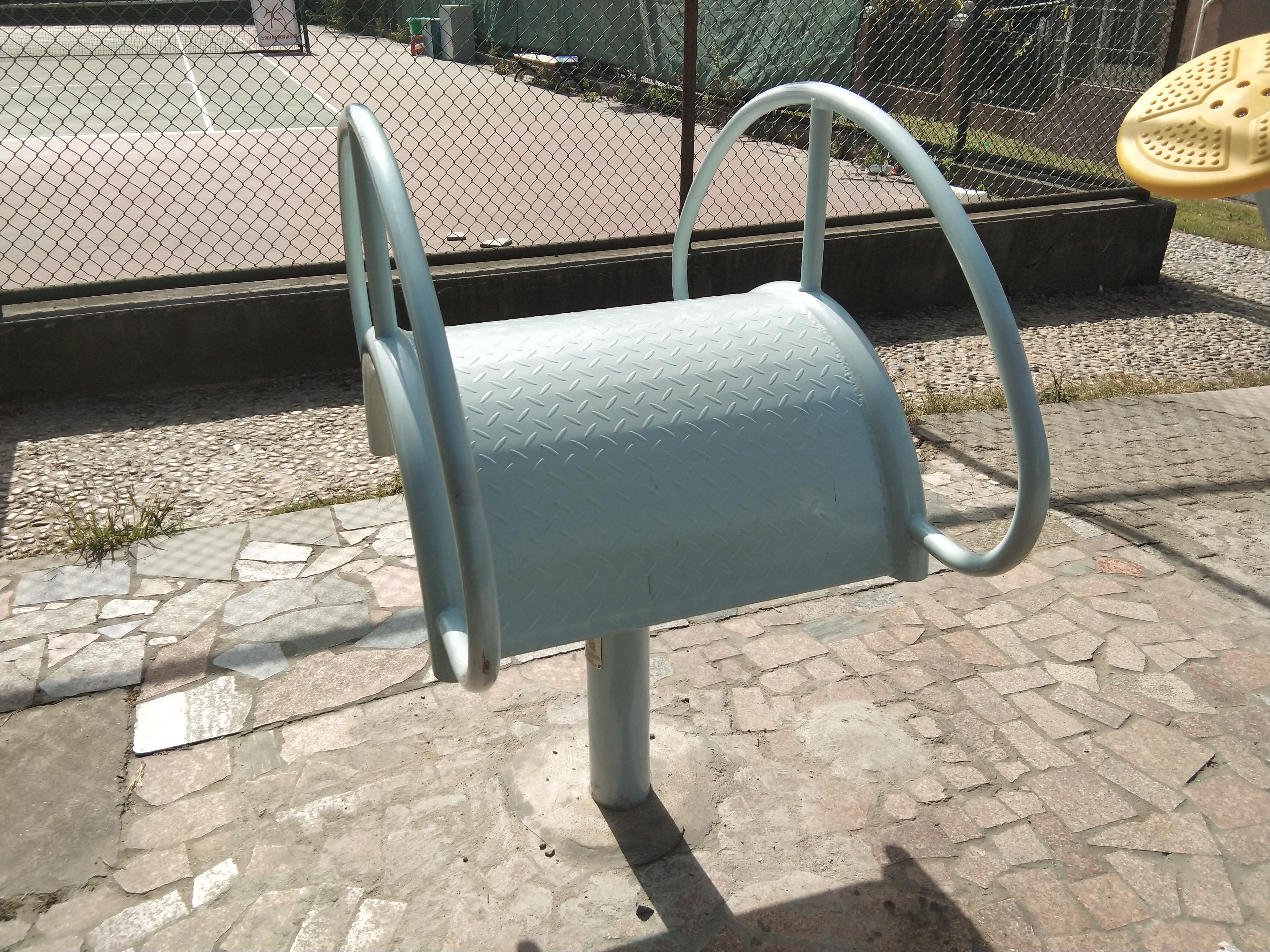 伸腰器