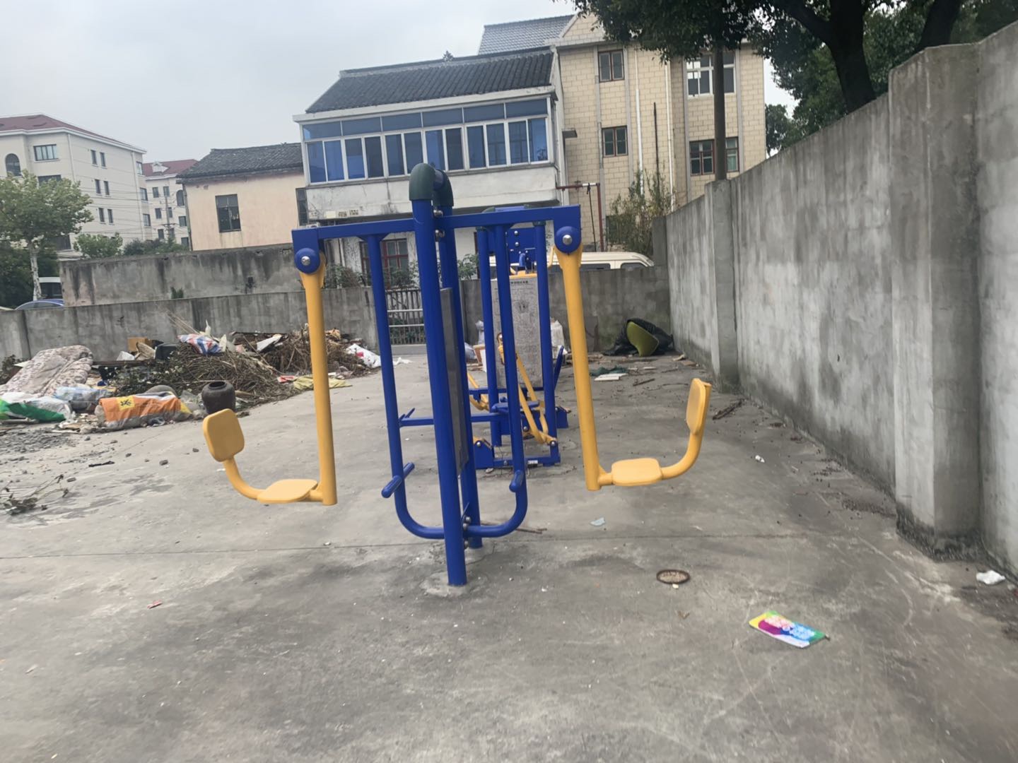 雙位蹬力器
