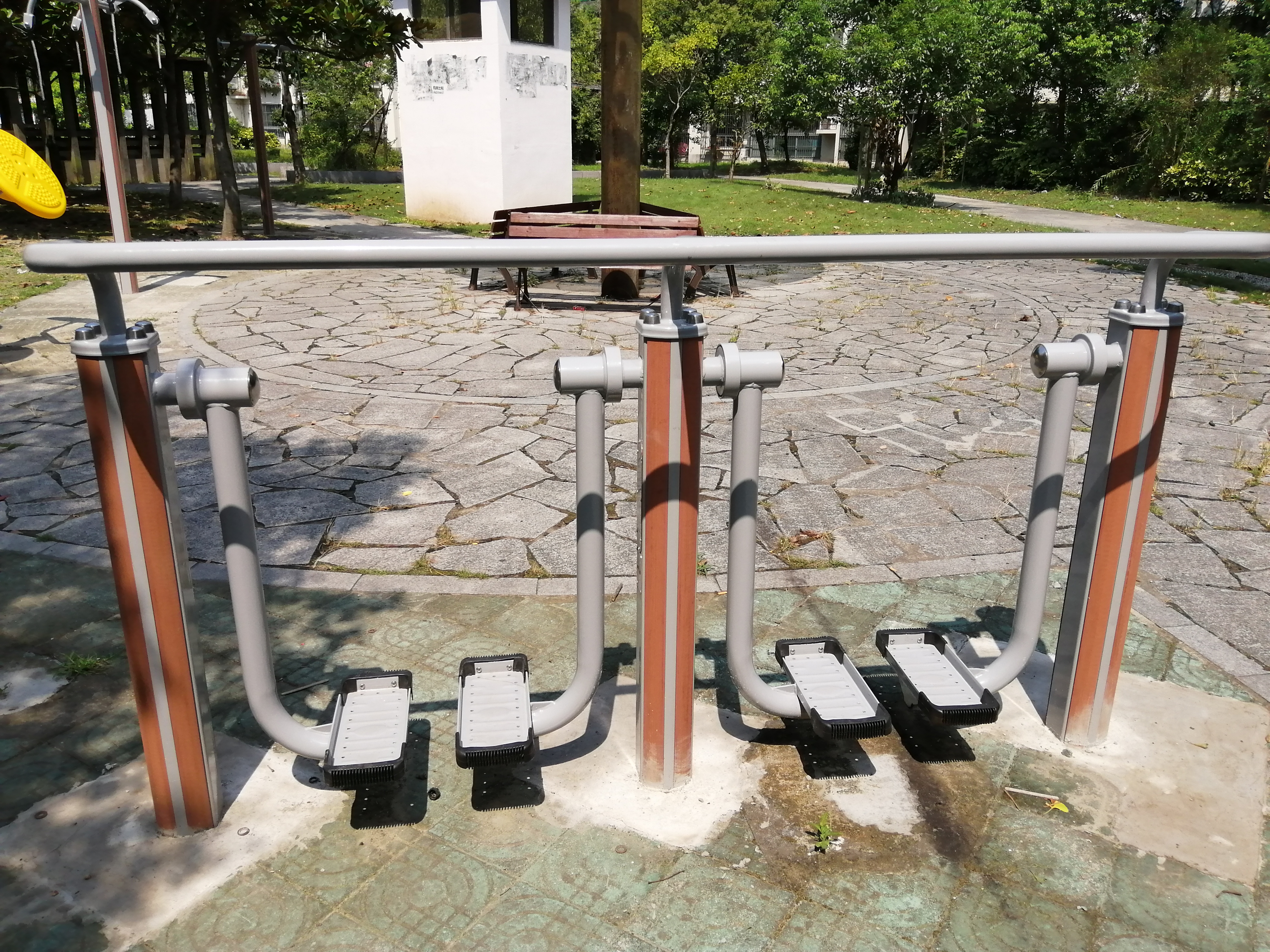 雙位太空漫步機(jī)