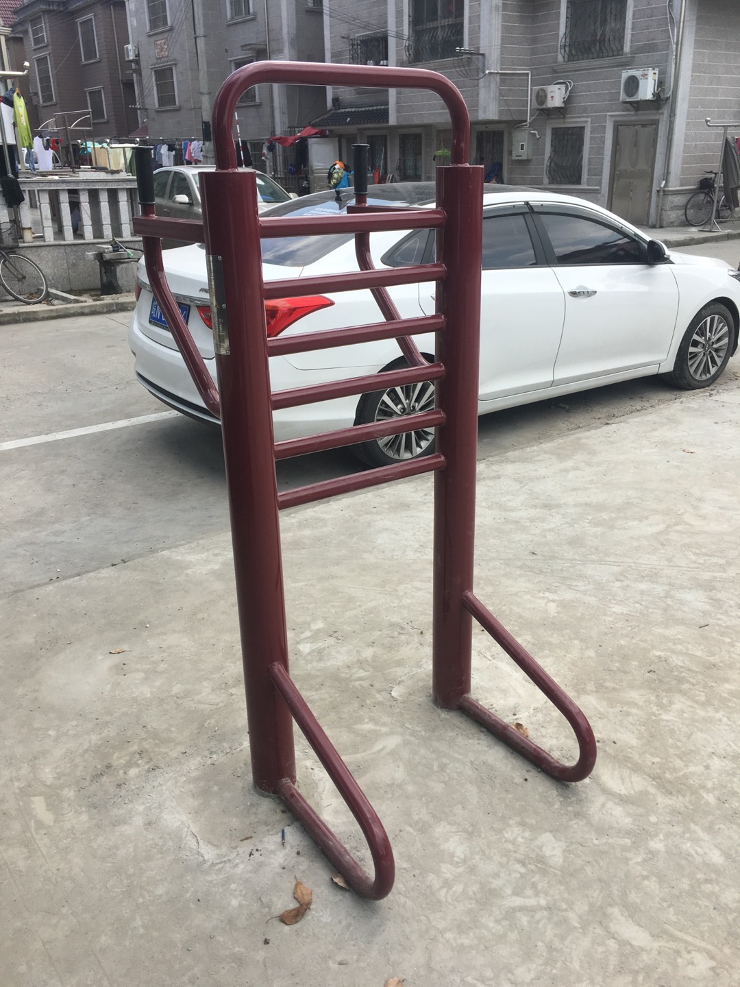 多功能訓練器