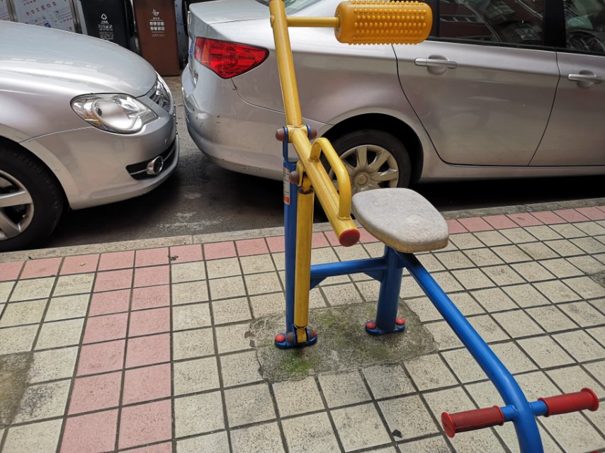 腹背鍛煉器