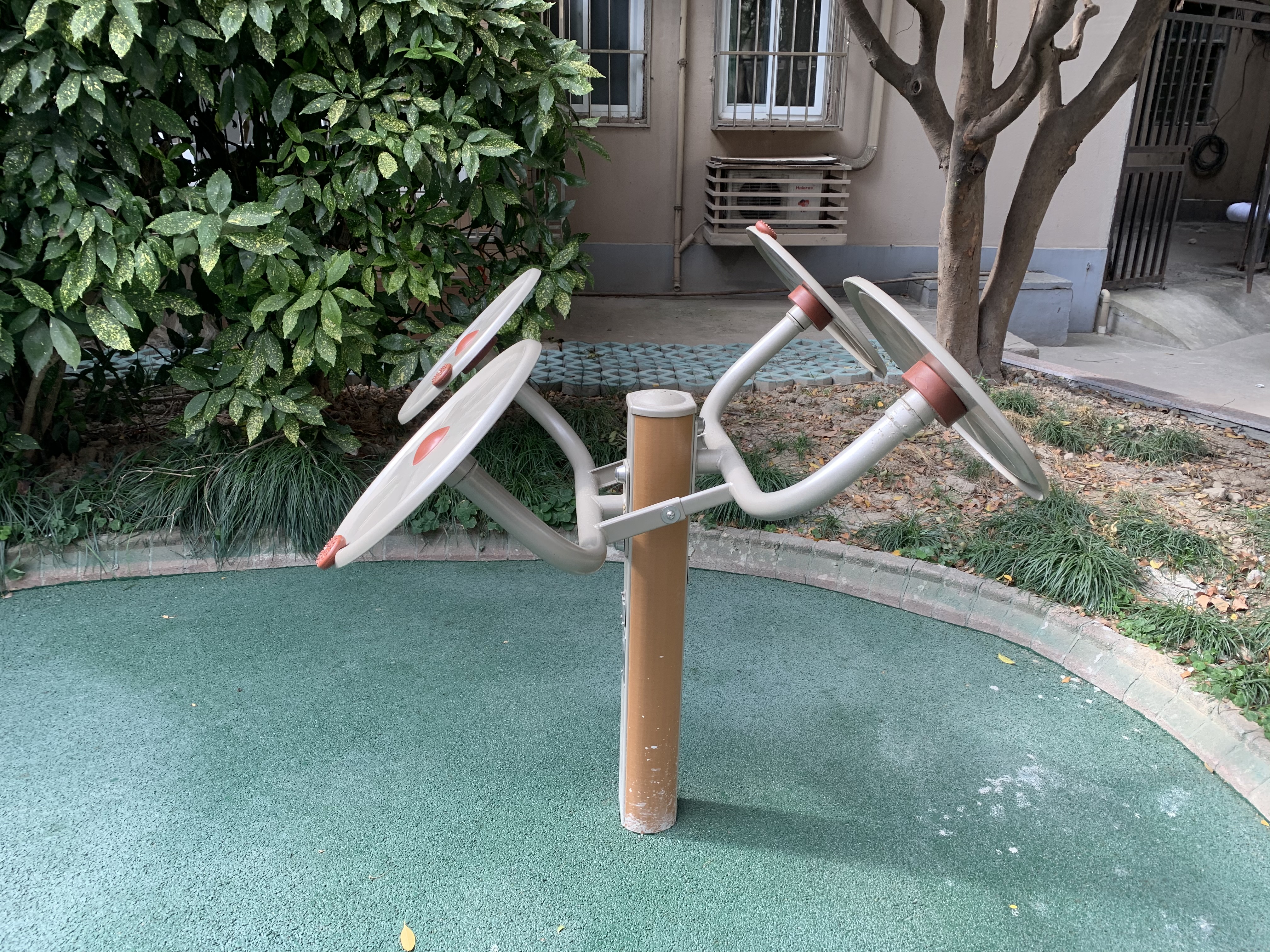 太極揉推器