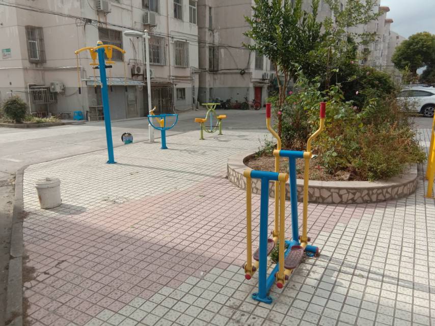 民勝苑健身點2