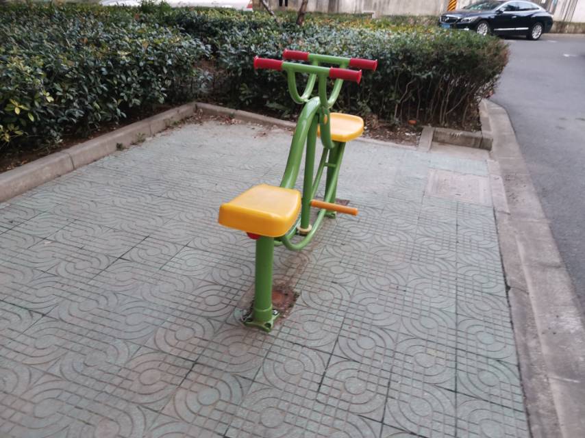 下肢康復器