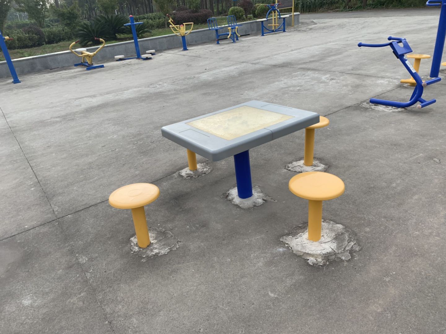 其 它