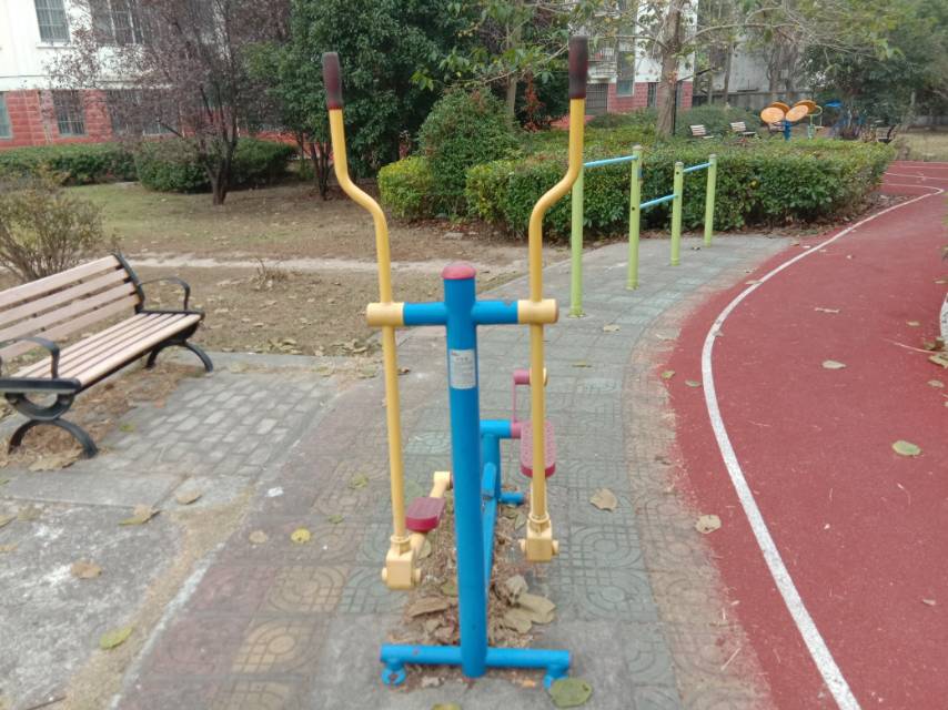 滑雪器