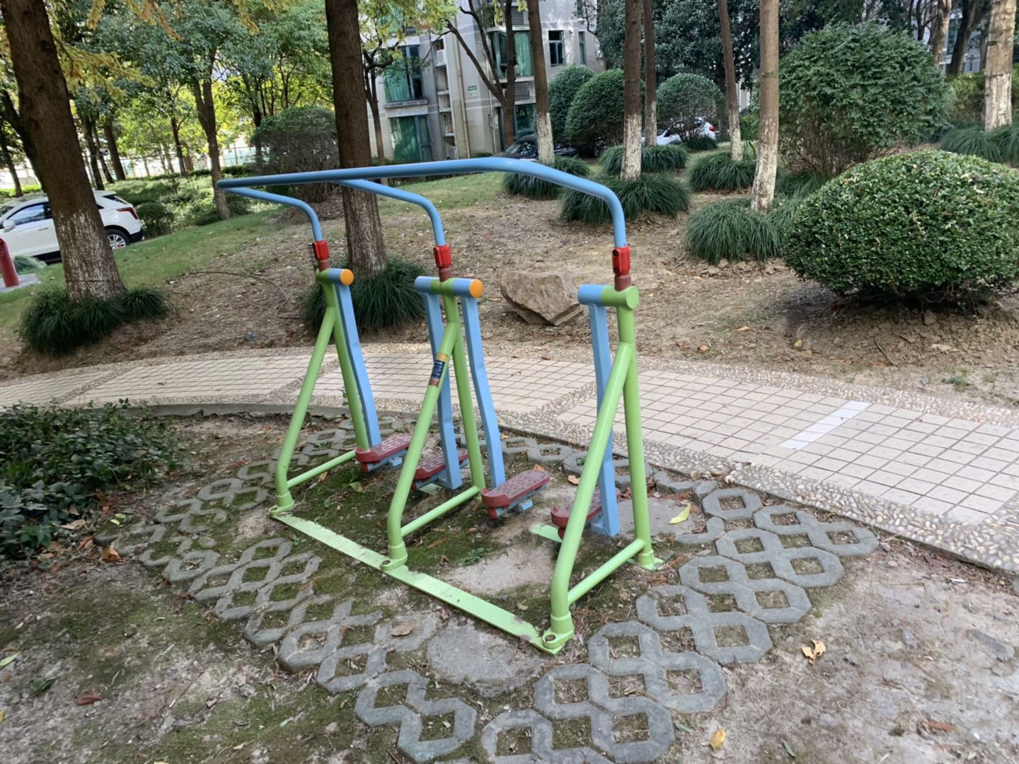 太空漫步器