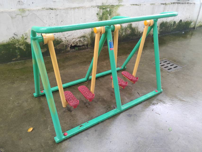 太空漫步器