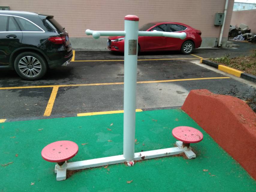 雙位扭腰器