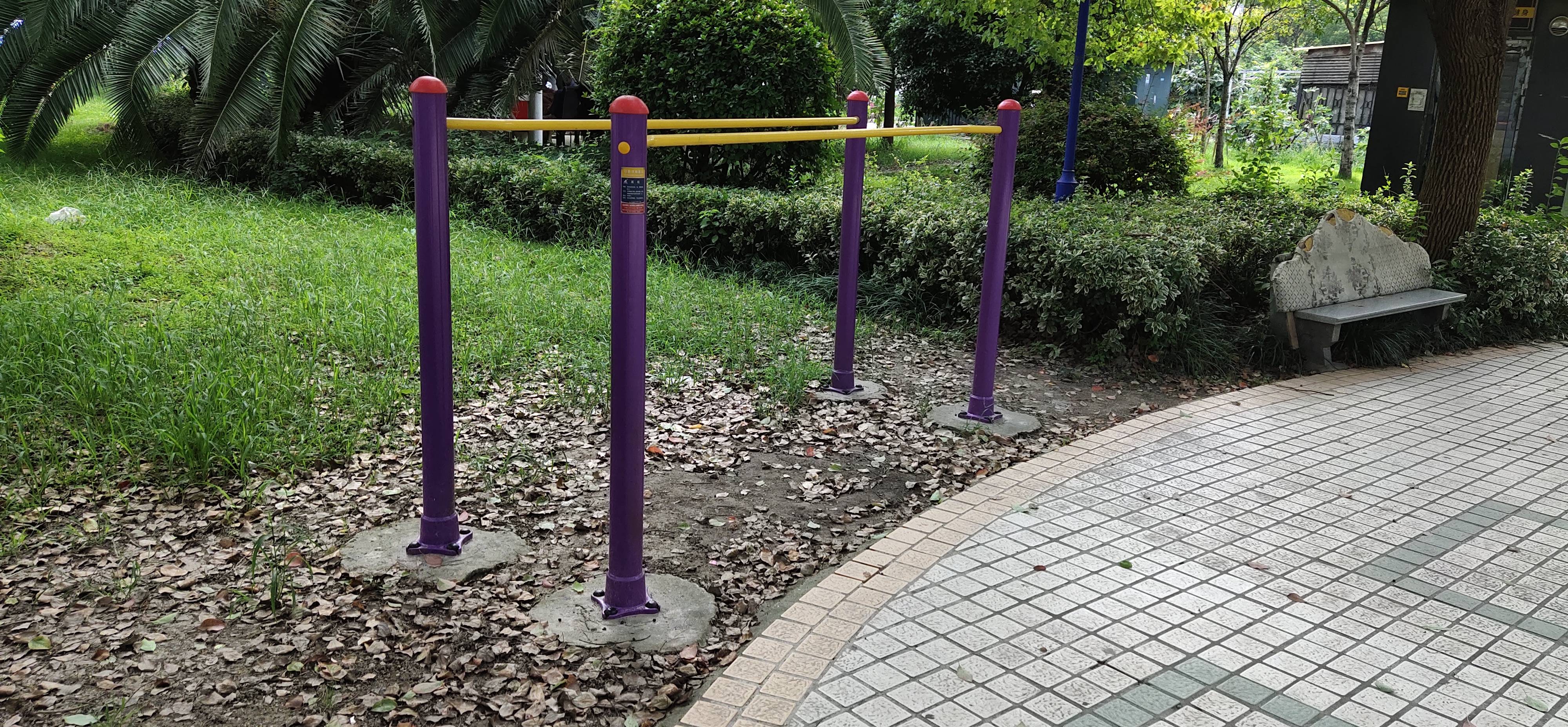 雙杠健身器