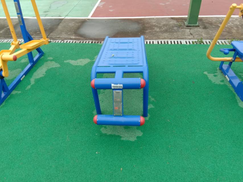 仰臥起坐板