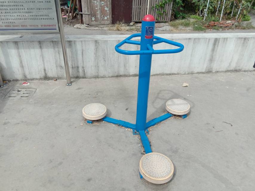 扭腰器