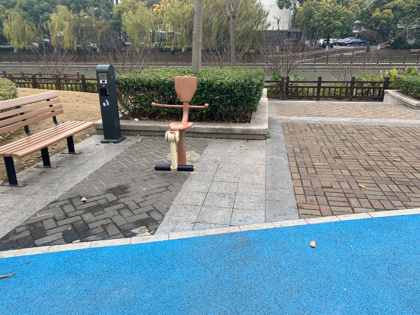 膝關節(jié)訓練器