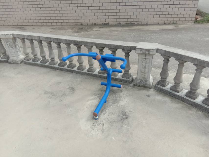 背肌訓練器