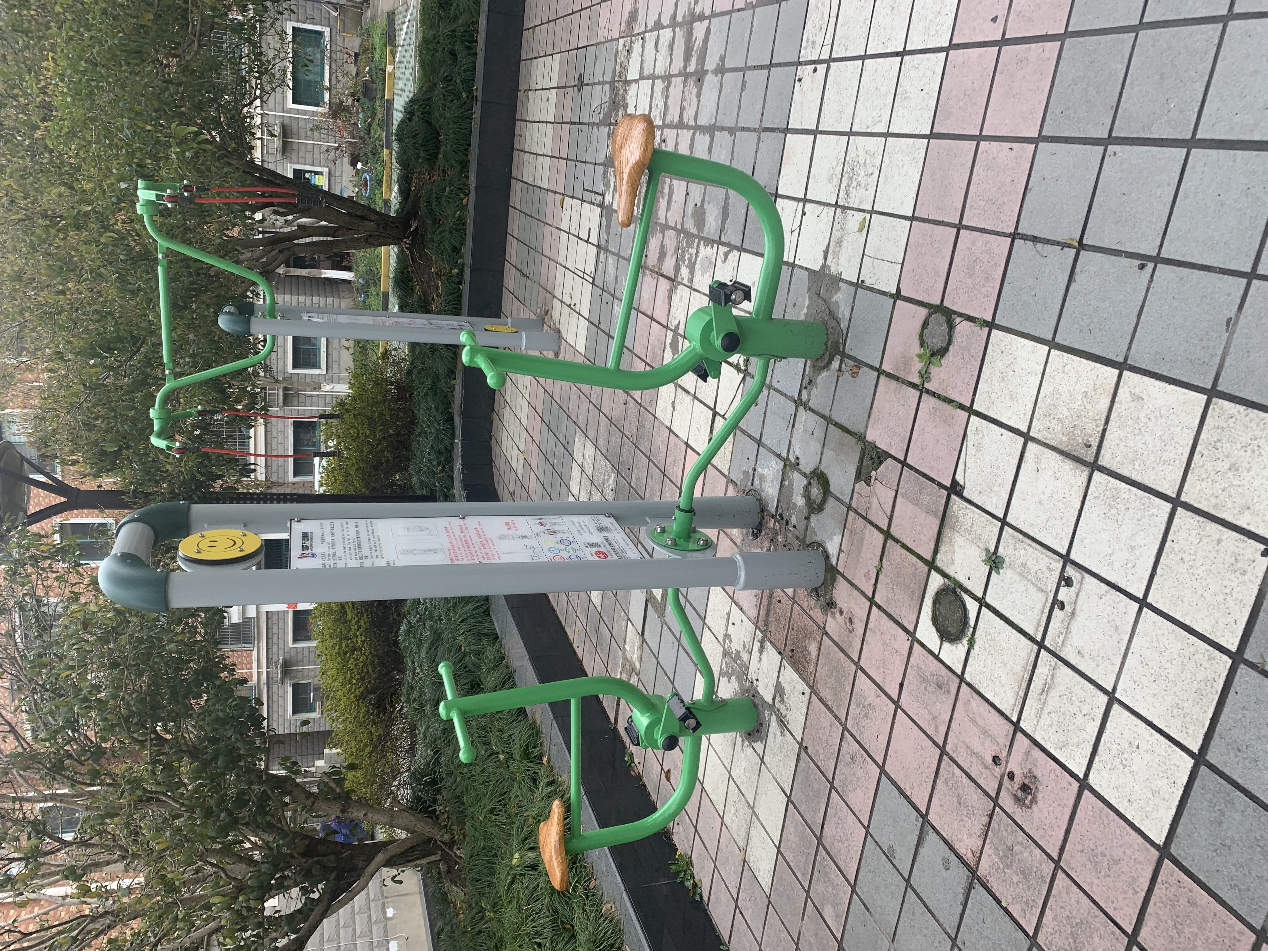 雙位健身車